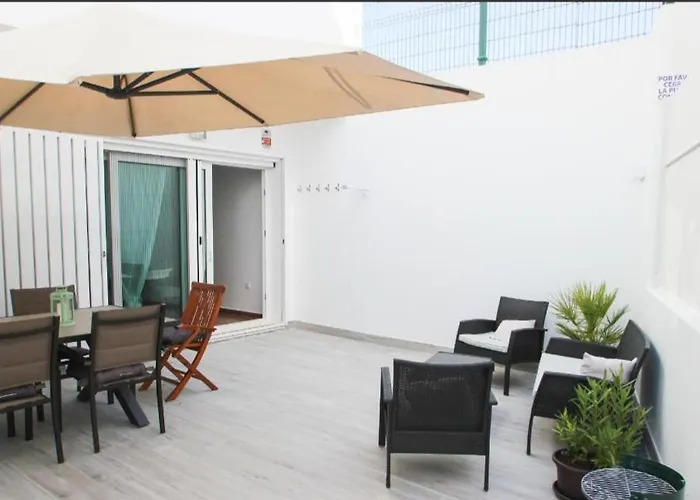 Acogedor Adosado Con Piscina Solo Familias Y Parejas * Кониль-де-ла-Фронтера
