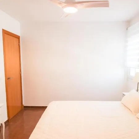 Holiday home Acogedor Adosado Con Piscina Solo Familias Y Parejas Conil De La Frontera