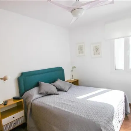 Acogedor Adosado Con Piscina Solo Familias Y Parejas *